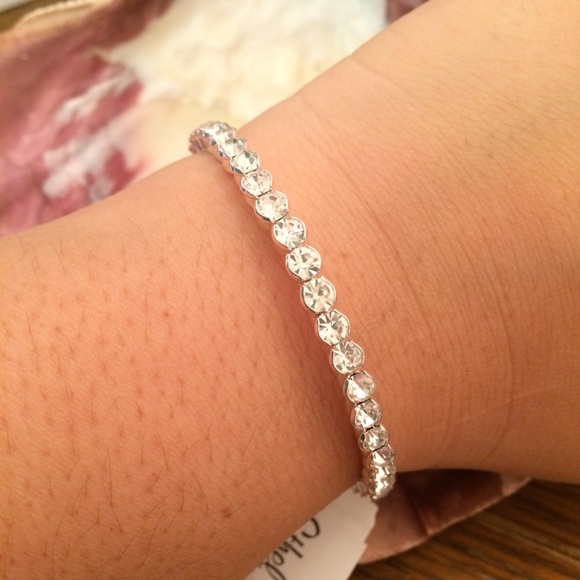 Ethel & Myrtle- Crystal Cuff Bracelet- NWT! - Picture 4 of 6